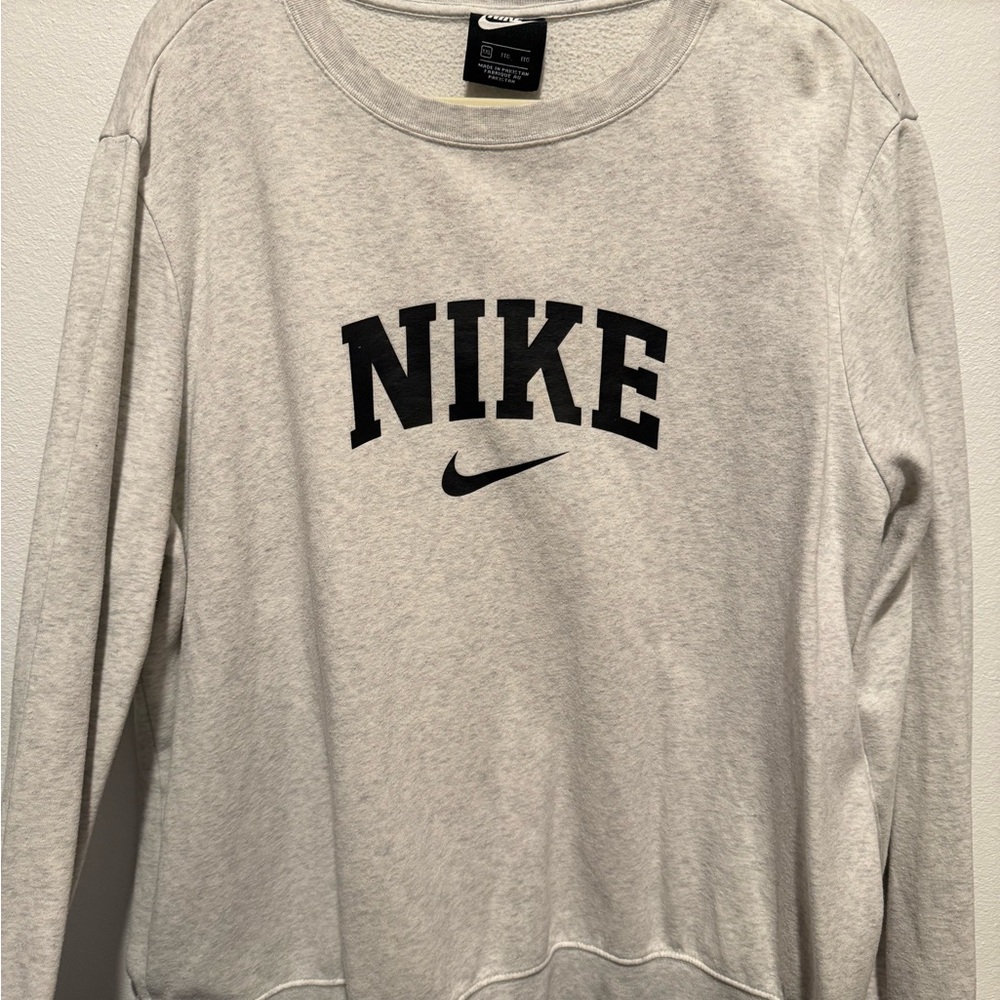 Nike Women's Light Gray Crew Neck Sweater
